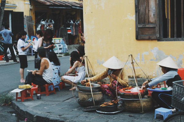 Một vòng khám phá ẩm thực hè phố Hội An