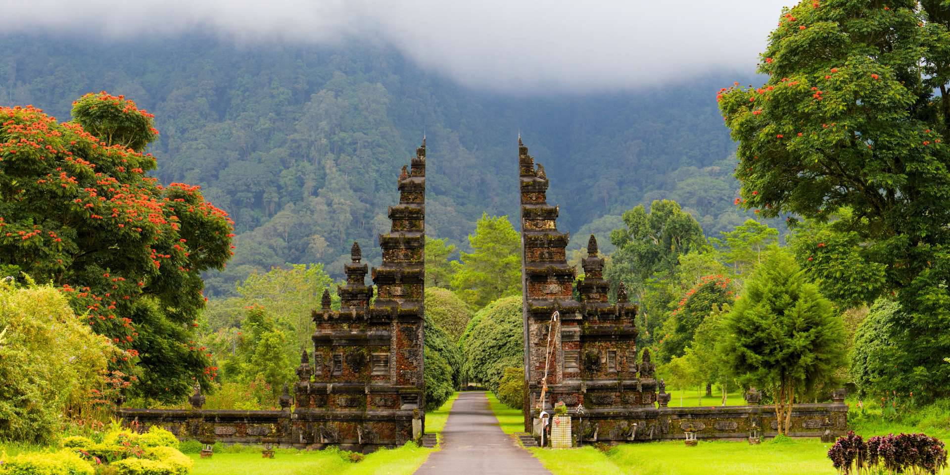 TOUR SINGAPORE – MALAYSIA – INDONESIA 6N5Đ – HÀNH TRÌNH 3 QUỐC GIA ĐÔNG NAM Á-2